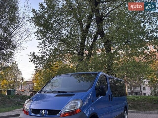 Синий Рено Трафик, объемом двигателя 1.9 л и пробегом 207 тыс. км за 6399 $, фото 8 на Automoto.ua