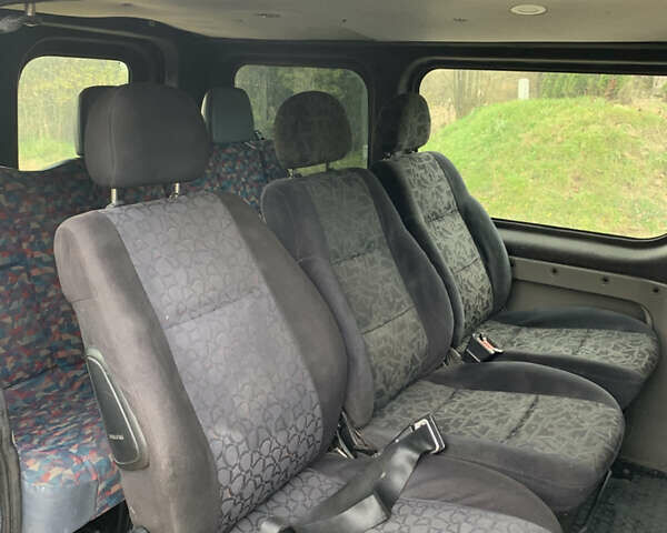 Рено Трафик 2002 в Яворове на Automoto.ua Синий Рено Трафик, объемом двигателя 1.9 л и пробегом 330 тыс. км за 4650 $, фото 10 на Automoto.ua