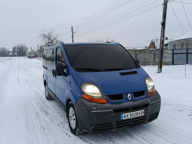 Синий Рено Трафик, объемом двигателя 1.9 л и пробегом 360 тыс. км за 6500 $, фото 7 на Automoto.ua