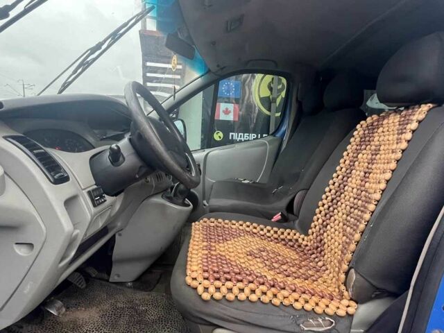 Синій Рено Трафік, об'ємом двигуна 1.9 л та пробігом 414 тис. км за 6700 $, фото 8 на Automoto.ua