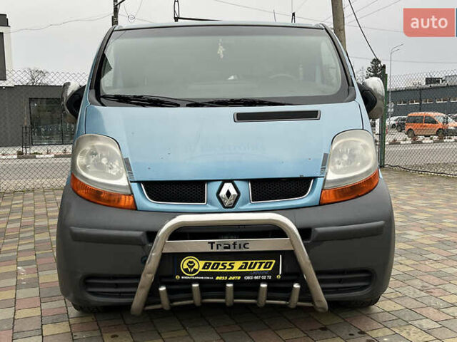 Синій Рено Трафік, об'ємом двигуна 1.87 л та пробігом 363 тис. км за 6250 $, фото 1 на Automoto.ua