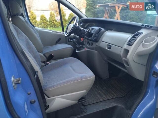 Синий Рено Трафик, объемом двигателя 1.9 л и пробегом 197 тыс. км за 6900 $, фото 20 на Automoto.ua