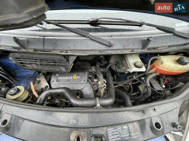 Синій Рено Трафік, об'ємом двигуна 1.9 л та пробігом 284 тис. км за 7000 $, фото 10 на Automoto.ua