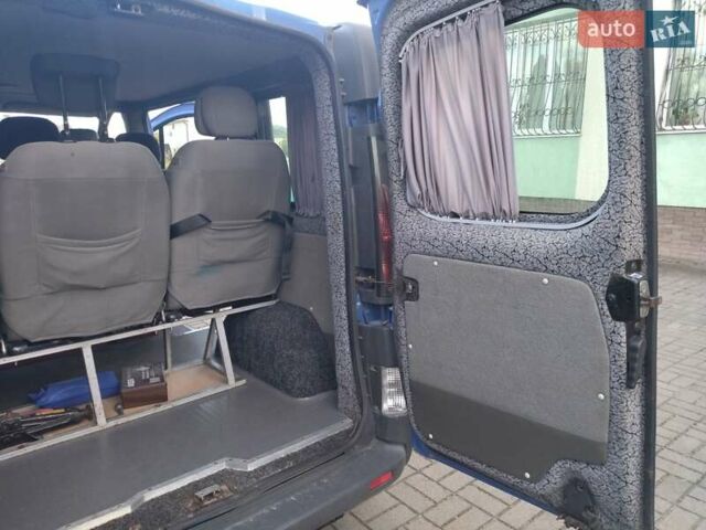 Синий Рено Трафик, объемом двигателя 1.9 л и пробегом 197 тыс. км за 6900 $, фото 24 на Automoto.ua