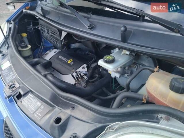 Синий Рено Трафик, объемом двигателя 1.9 л и пробегом 197 тыс. км за 6900 $, фото 30 на Automoto.ua