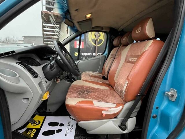 Синий Рено Трафик, объемом двигателя 1.9 л и пробегом 363 тыс. км за 6250 $, фото 10 на Automoto.ua