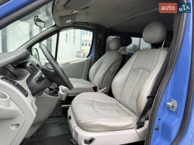 Синій Рено Трафік, об'ємом двигуна 1.9 л та пробігом 415 тис. км за 6777 $, фото 15 на Automoto.ua