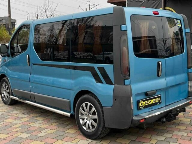 Синий Рено Трафик, объемом двигателя 1.9 л и пробегом 363 тыс. км за 6250 $, фото 4 на Automoto.ua