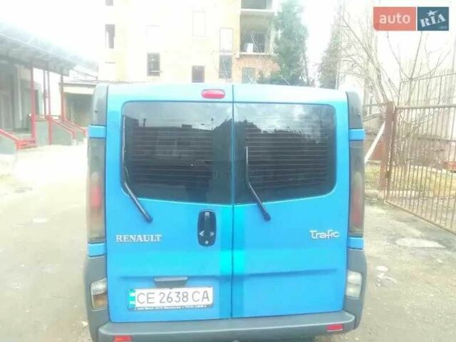 Синій Рено Трафік, об'ємом двигуна 1.9 л та пробігом 350 тис. км за 7200 $, фото 2 на Automoto.ua