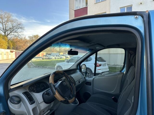 Синий Рено Трафик, объемом двигателя 1.9 л и пробегом 220 тыс. км за 7200 $, фото 8 на Automoto.ua