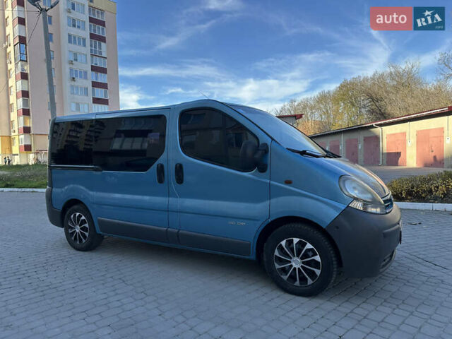 Синий Рено Трафик, объемом двигателя 1.9 л и пробегом 221 тыс. км за 7200 $, фото 15 на Automoto.ua