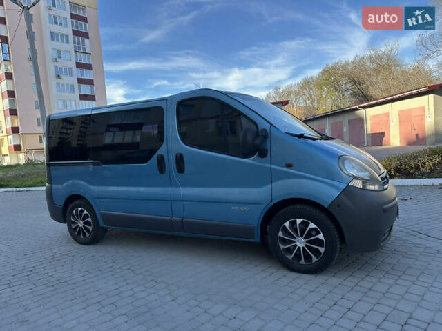 Синий Рено Трафик, объемом двигателя 1.9 л и пробегом 221 тыс. км за 7200 $, фото 7 на Automoto.ua