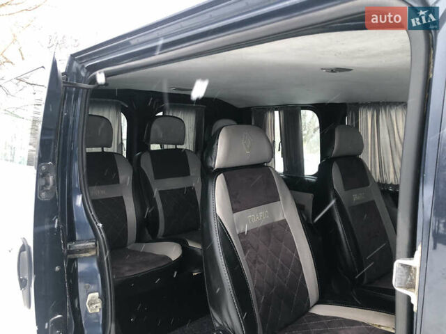 Синий Рено Трафик, объемом двигателя 1.9 л и пробегом 350 тыс. км за 5850 $, фото 42 на Automoto.ua