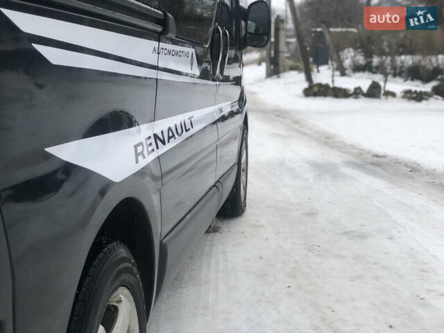Синий Рено Трафик, объемом двигателя 1.9 л и пробегом 350 тыс. км за 5850 $, фото 15 на Automoto.ua