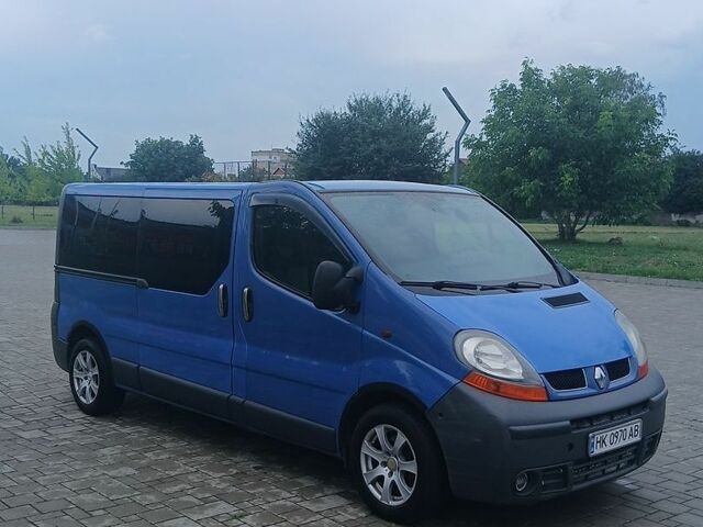 Синій Рено Трафік, об'ємом двигуна 2.5 л та пробігом 400 тис. км за 7500 $, фото 7 на Automoto.ua