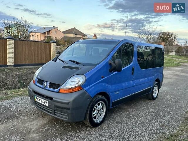 Синій Рено Трафік, об'ємом двигуна 1.9 л та пробігом 390 тис. км за 5950 $, фото 1 на Automoto.ua