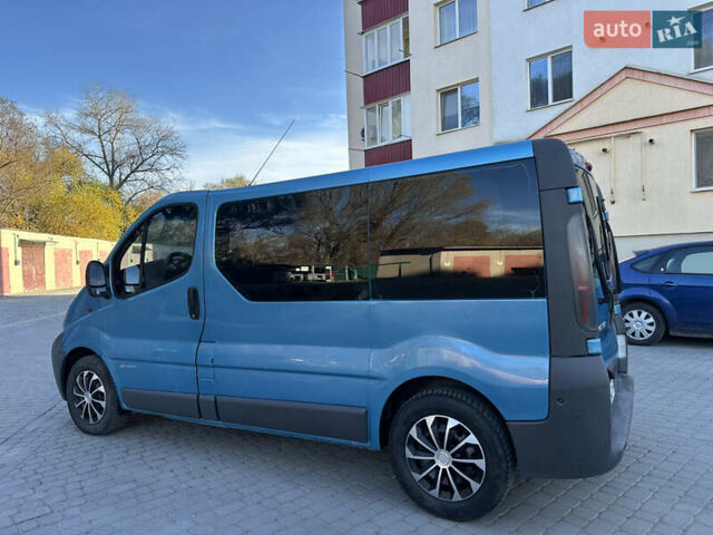 Синий Рено Трафик, объемом двигателя 1.9 л и пробегом 221 тыс. км за 7200 $, фото 19 на Automoto.ua