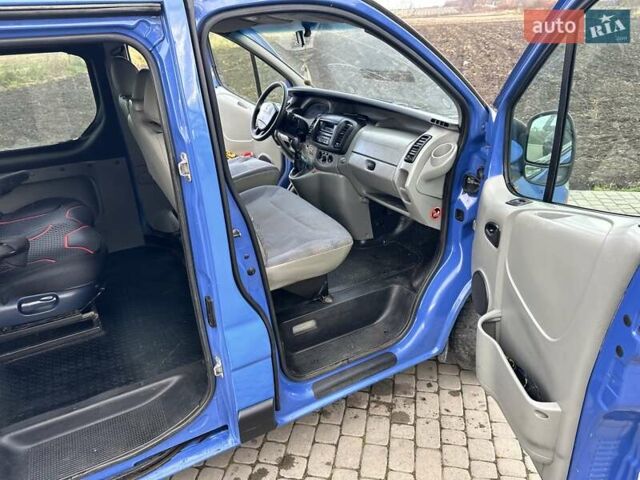 Синій Рено Трафік, об'ємом двигуна 1.9 л та пробігом 390 тис. км за 5950 $, фото 31 на Automoto.ua