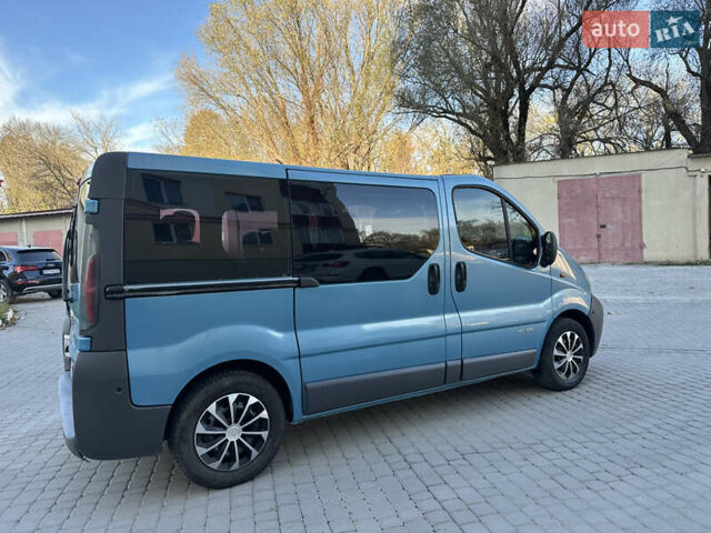 Синий Рено Трафик, объемом двигателя 1.9 л и пробегом 221 тыс. км за 7200 $, фото 23 на Automoto.ua