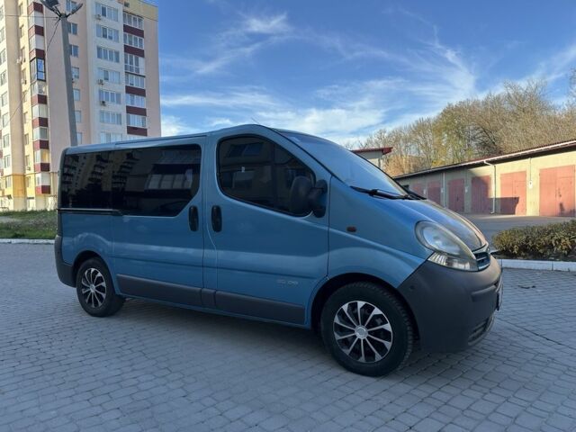 Синий Рено Трафик, объемом двигателя 1.9 л и пробегом 220 тыс. км за 7200 $, фото 13 на Automoto.ua