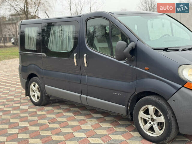 Синій Рено Трафік, об'ємом двигуна 1.9 л та пробігом 411 тис. км за 5200 $, фото 2 на Automoto.ua