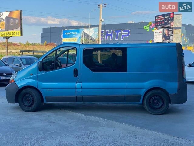 Синій Рено Трафік, об'ємом двигуна 2.5 л та пробігом 518 тис. км за 7640 $, фото 3 на Automoto.ua