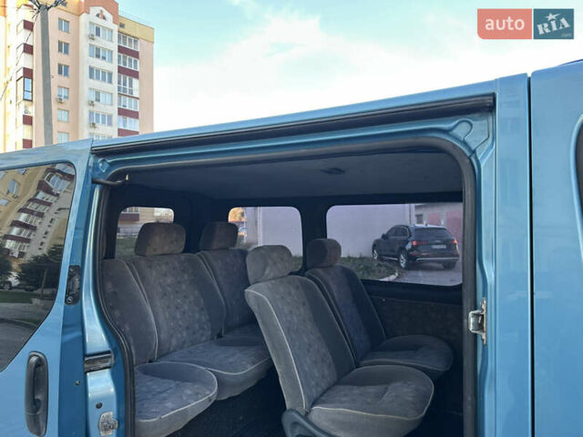 Синий Рено Трафик, объемом двигателя 1.9 л и пробегом 221 тыс. км за 7200 $, фото 8 на Automoto.ua