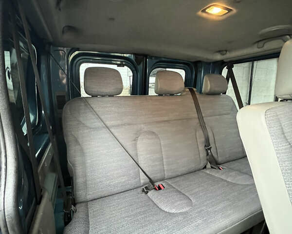 Синій Рено Трафік, об'ємом двигуна 1.9 л та пробігом 277 тис. км за 8900 $, фото 43 на Automoto.ua