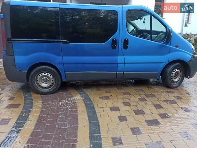 Рено Трафик 2005 в Тернополе на Automoto.ua Синий Рено Трафик, объемом двигателя 1.9 л и пробегом 238 тыс. км за 6200 $, фото 3 на Automoto.ua
