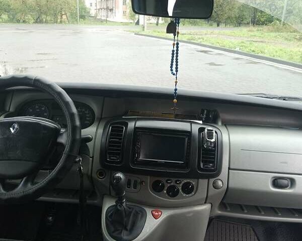 Синій Рено Трафік, об'ємом двигуна 1.87 л та пробігом 285 тис. км за 6700 $, фото 11 на Automoto.ua