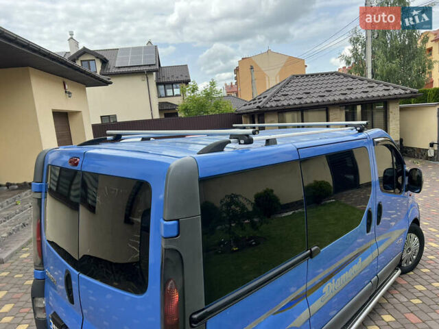 Синий Рено Трафик, объемом двигателя 1.9 л и пробегом 310 тыс. км за 8000 $, фото 18 на Automoto.ua