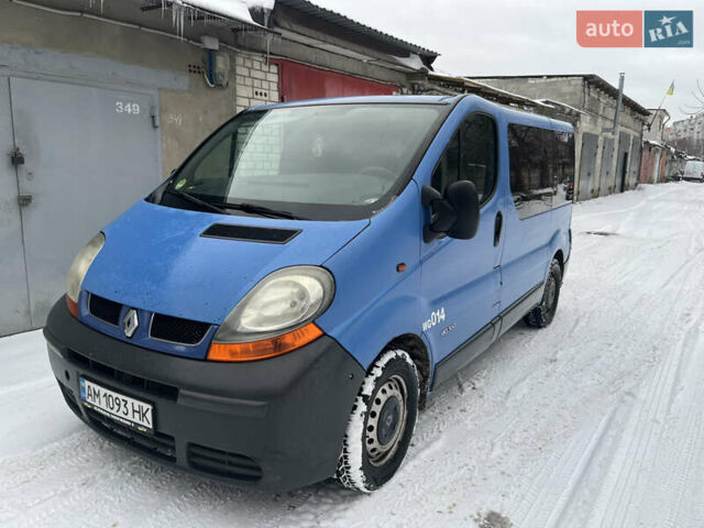 Синій Рено Трафік, об'ємом двигуна 1.9 л та пробігом 378 тис. км за 5200 $, фото 2 на Automoto.ua