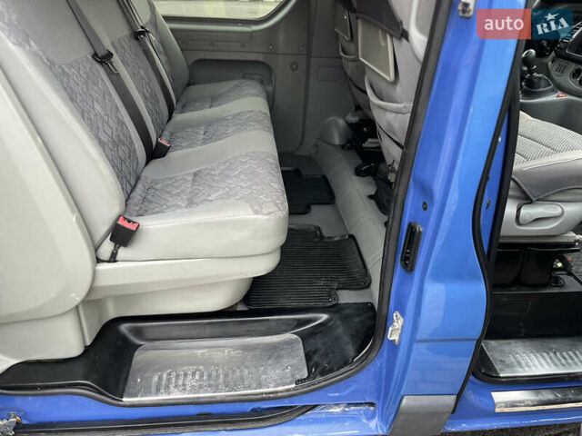 Синий Рено Трафик, объемом двигателя 1.87 л и пробегом 286 тыс. км за 7800 $, фото 8 на Automoto.ua