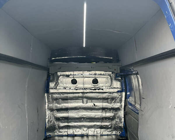 Синий Рено Трафик, объемом двигателя 2.46 л и пробегом 368 тыс. км за 9600 $, фото 32 на Automoto.ua