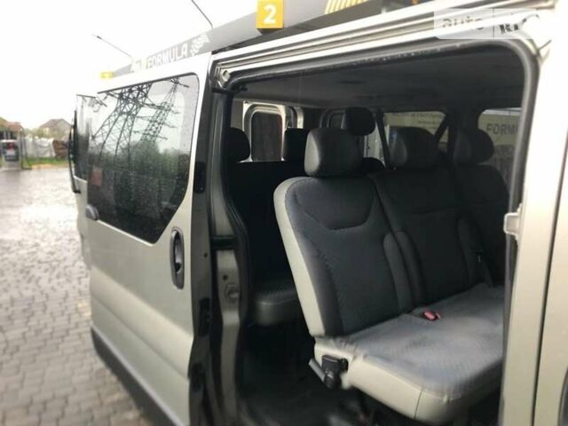 Синій Рено Трафік, об'ємом двигуна 2 л та пробігом 486 тис. км за 7800 $, фото 9 на Automoto.ua