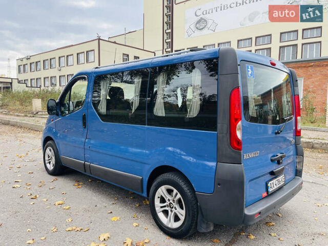Синій Рено Трафік, об'ємом двигуна 2.5 л та пробігом 311 тис. км за 8500 $, фото 6 на Automoto.ua