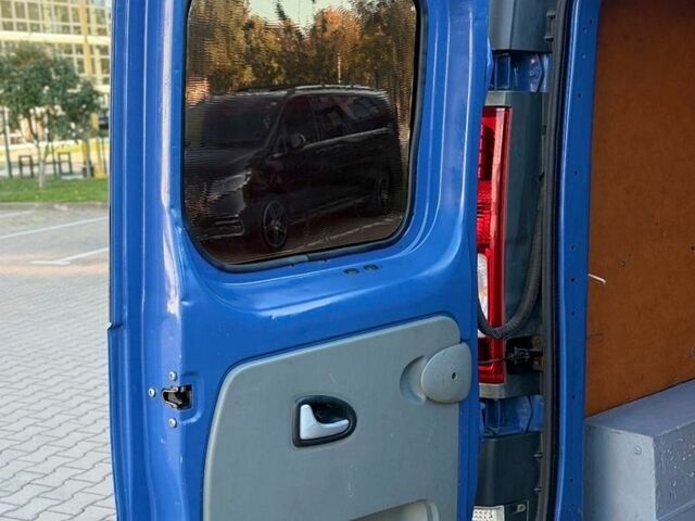 Синий Рено Трафик, объемом двигателя 2 л и пробегом 355 тыс. км за 10199 $, фото 35 на Automoto.ua