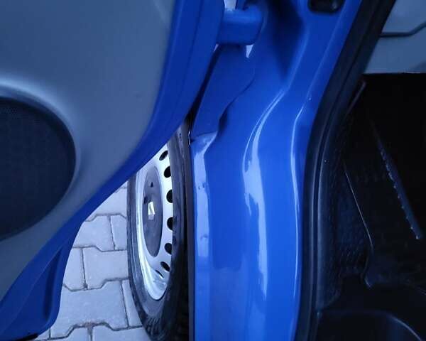 Синій Рено Трафік, об'ємом двигуна 2 л та пробігом 267 тис. км за 9990 $, фото 95 на Automoto.ua