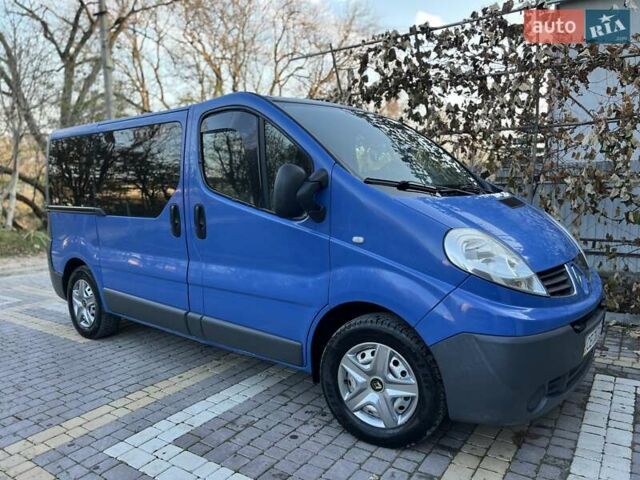 Рено Трафик 2007 в Хмельницком на Automoto.ua Синий Рено Трафик, объемом двигателя 2 л и пробегом 215 тыс. км за 8400 $, фото 9 на Automoto.ua