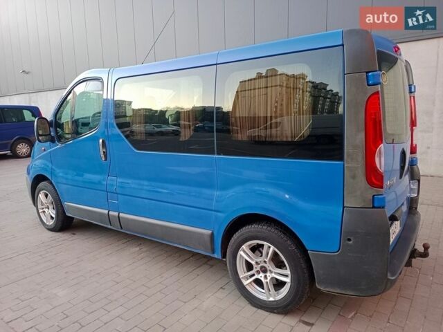 Синій Рено Трафік, об'ємом двигуна 2 л та пробігом 304 тис. км за 8950 $, фото 7 на Automoto.ua