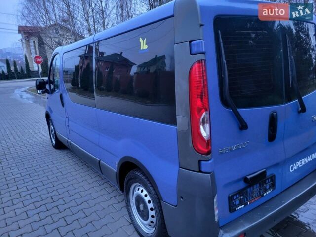 Синій Рено Трафік, об'ємом двигуна 2 л та пробігом 267 тис. км за 9500 $, фото 132 на Automoto.ua