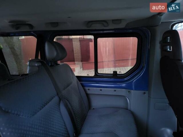 Синій Рено Трафік, об'ємом двигуна 2 л та пробігом 267 тис. км за 9990 $, фото 108 на Automoto.ua