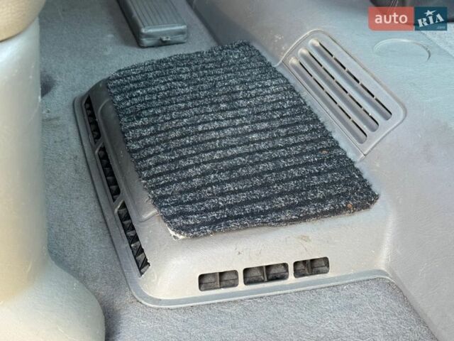 Синий Рено Трафик, объемом двигателя 0 л и пробегом 285 тыс. км за 11750 $, фото 32 на Automoto.ua