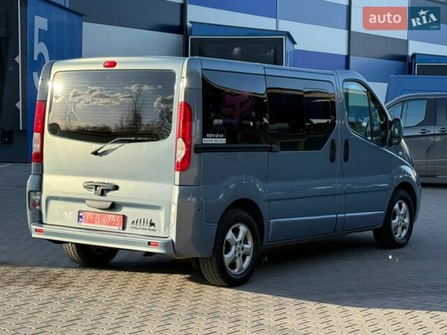 Синій Рено Трафік, об'ємом двигуна 0 л та пробігом 285 тис. км за 10999 $, фото 8 на Automoto.ua