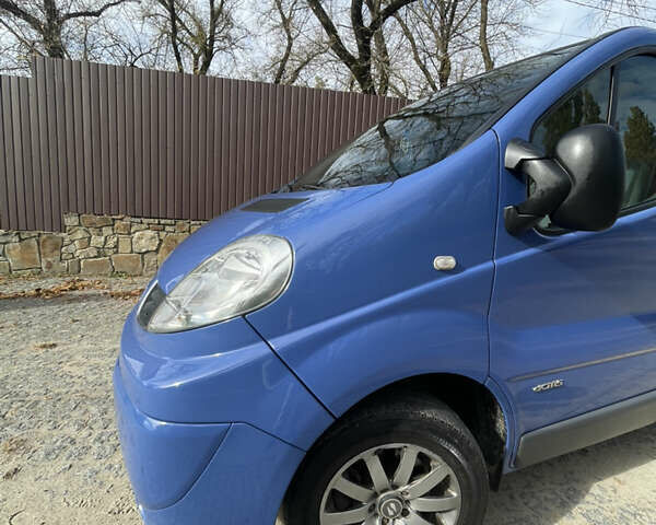 Рено Трафик 2009 в Львове на Automoto.ua Синий Рено Трафик, объемом двигателя 2 л и пробегом 440 тыс. км за 9800 $, фото 16 на Automoto.ua