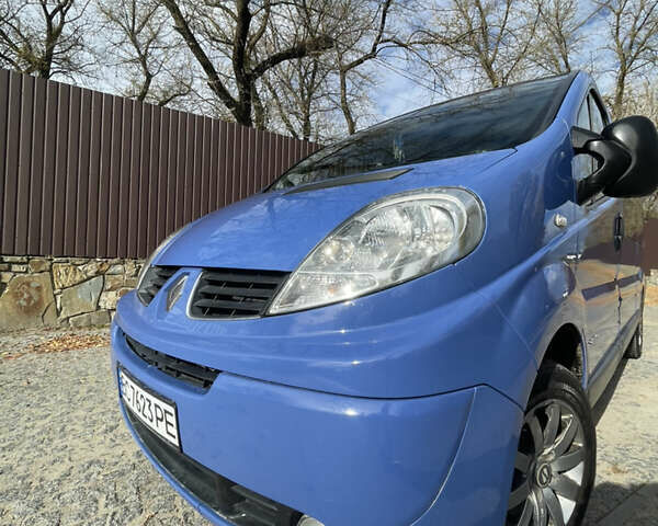 Рено Трафик 2009 в Львове на Automoto.ua Синий Рено Трафик, объемом двигателя 2 л и пробегом 440 тыс. км за 9800 $, фото 22 на Automoto.ua