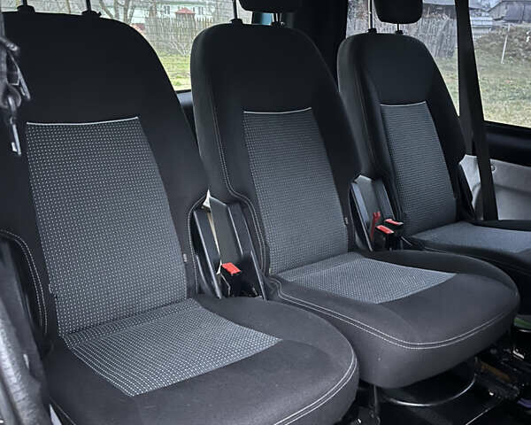 Синий Рено Трафик, объемом двигателя 2.5 л и пробегом 297 тыс. км за 10700 $, фото 19 на Automoto.ua