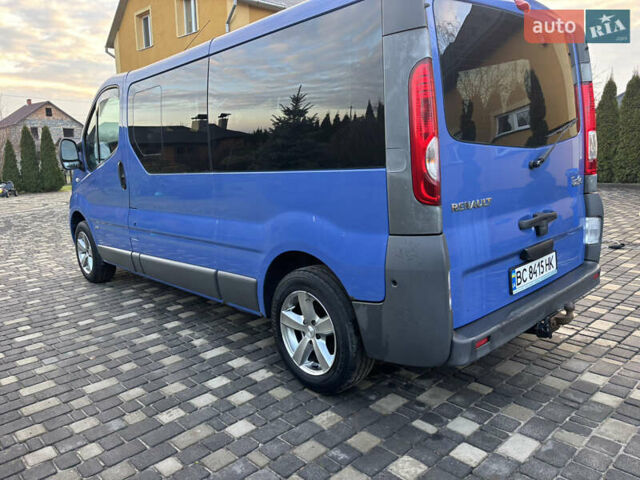 Синій Рено Трафік, об'ємом двигуна 2 л та пробігом 471 тис. км за 8650 $, фото 6 на Automoto.ua