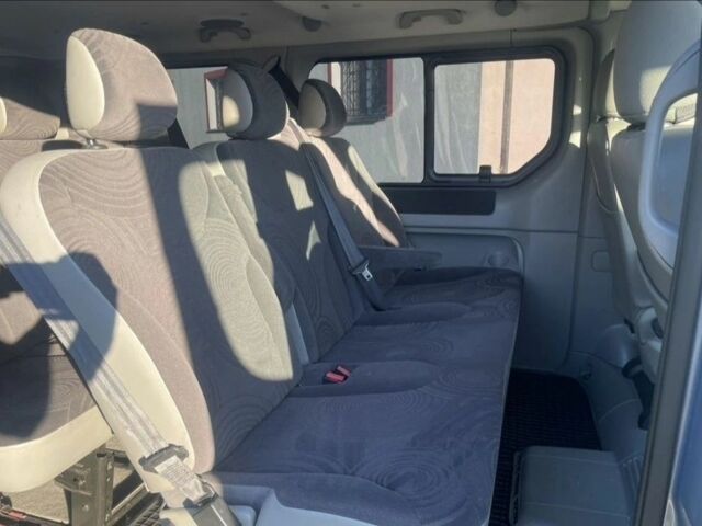 Синій Рено Трафік, об'ємом двигуна 2 л та пробігом 200 тис. км за 7300 $, фото 19 на Automoto.ua