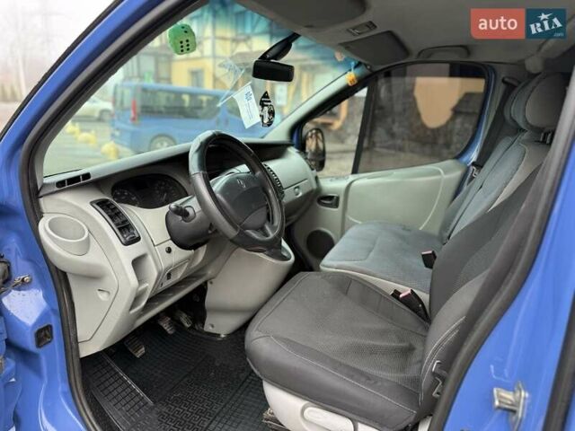 Синий Рено Трафик, объемом двигателя 2 л и пробегом 362 тыс. км за 9999 $, фото 20 на Automoto.ua